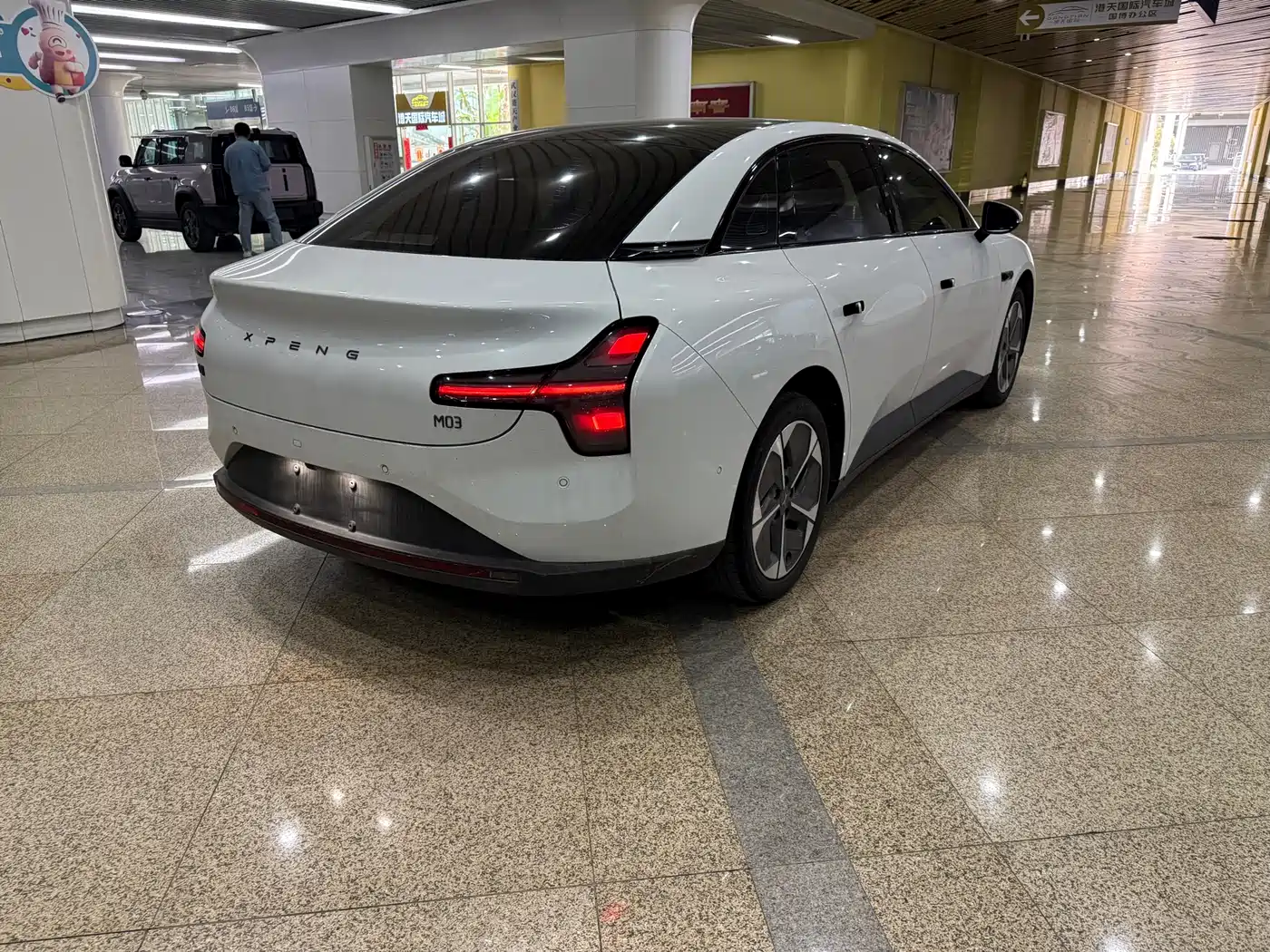 XIAOPENG MONA M03