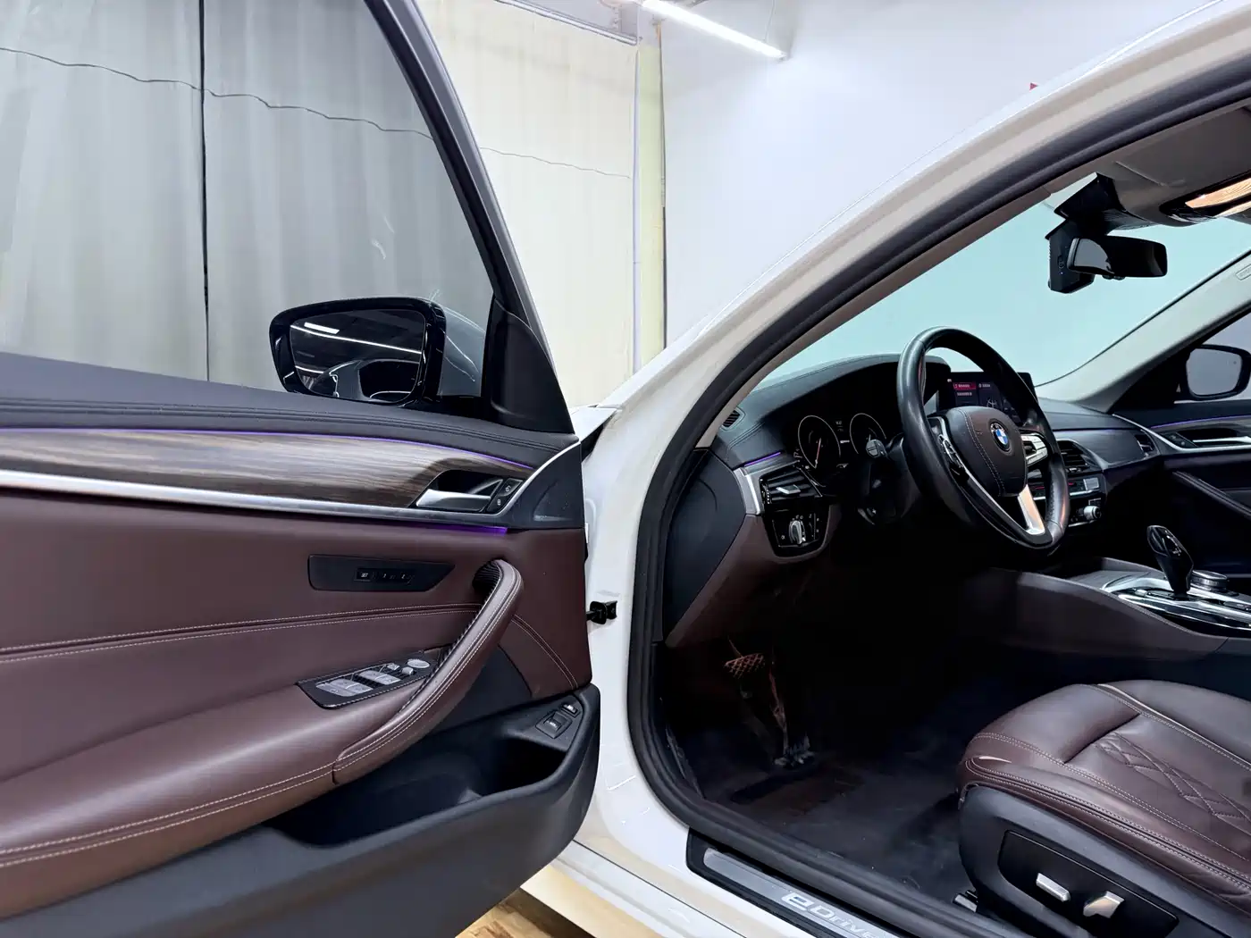 BMW 5 SERIES NEW ENERGY