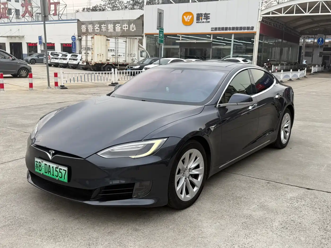 TESLA MODEL S
