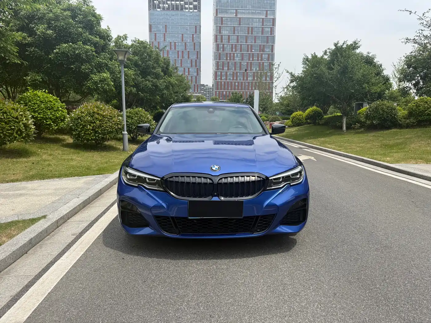 BMW 3 Series 2020 Facelift 325i M Sport Night Edition фото 2