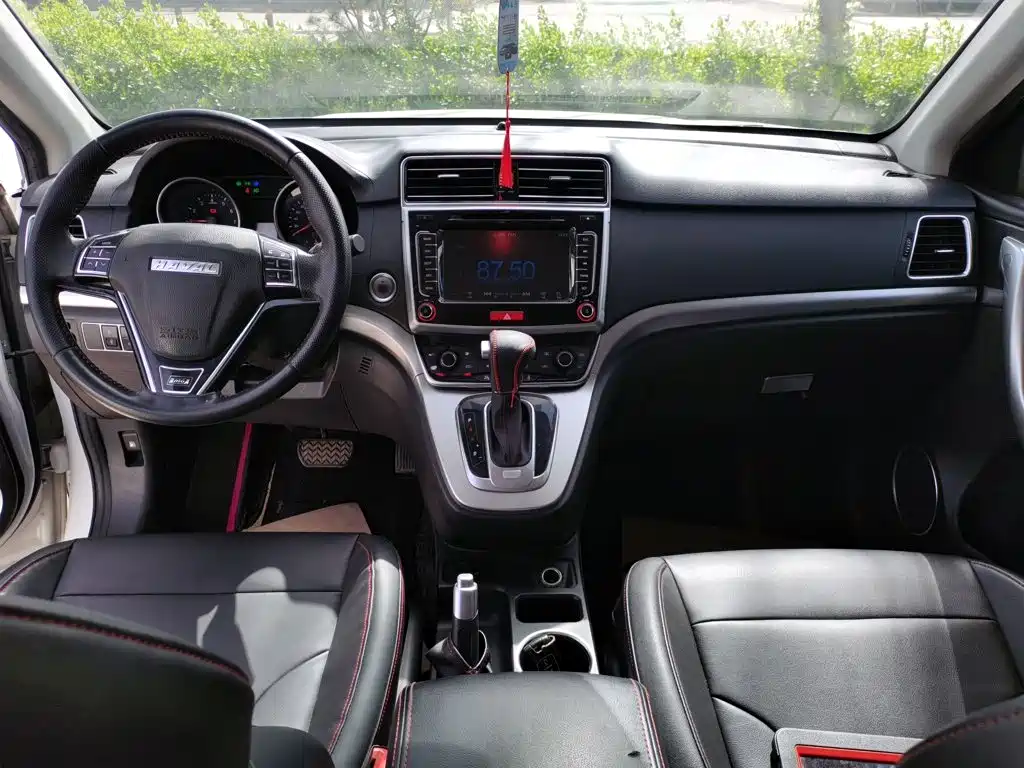 Haval M6 2018 2017 1.5T Automatic 2WD Elite