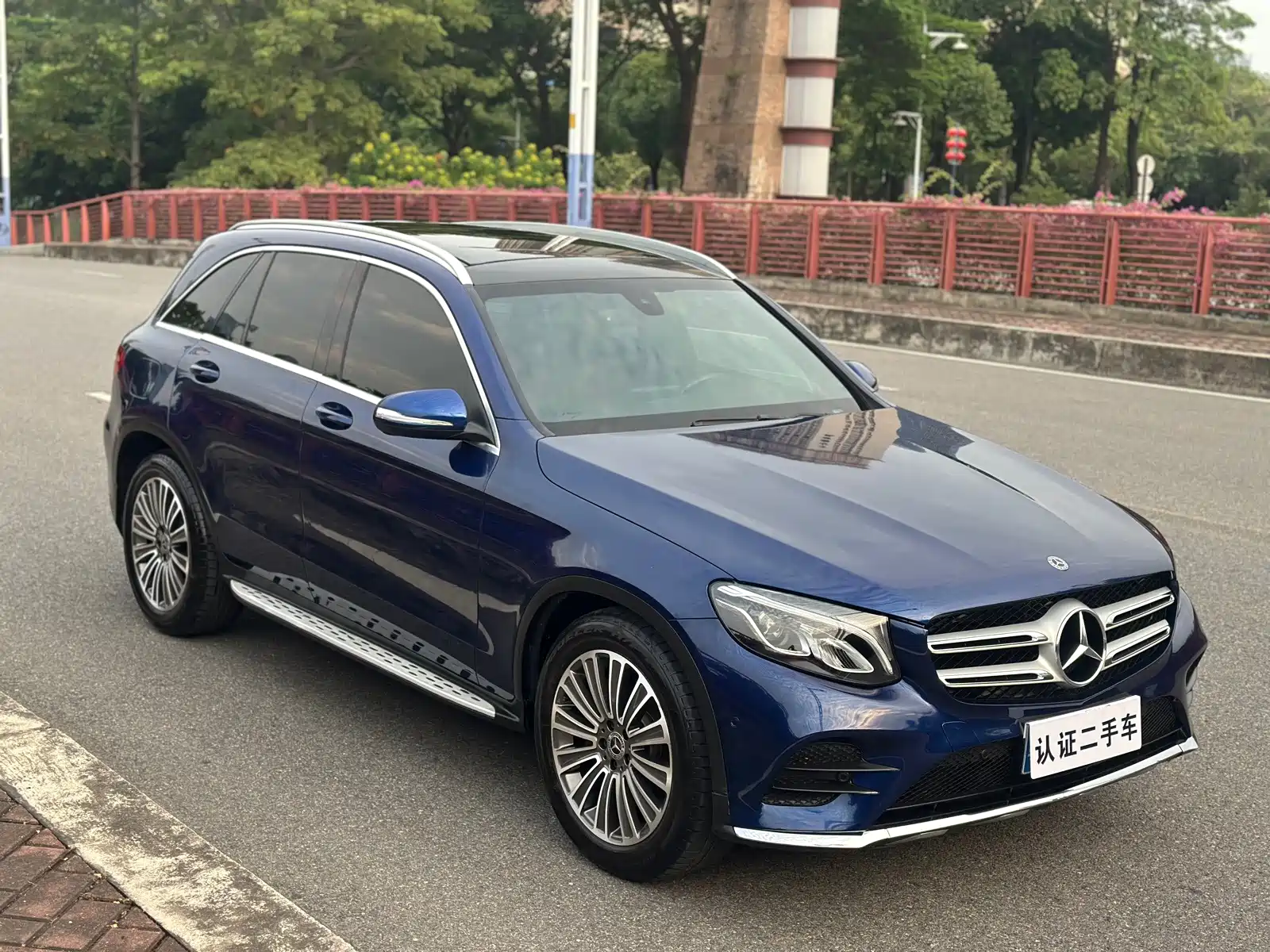 Фото 3 - Mercedes-Benz GLC