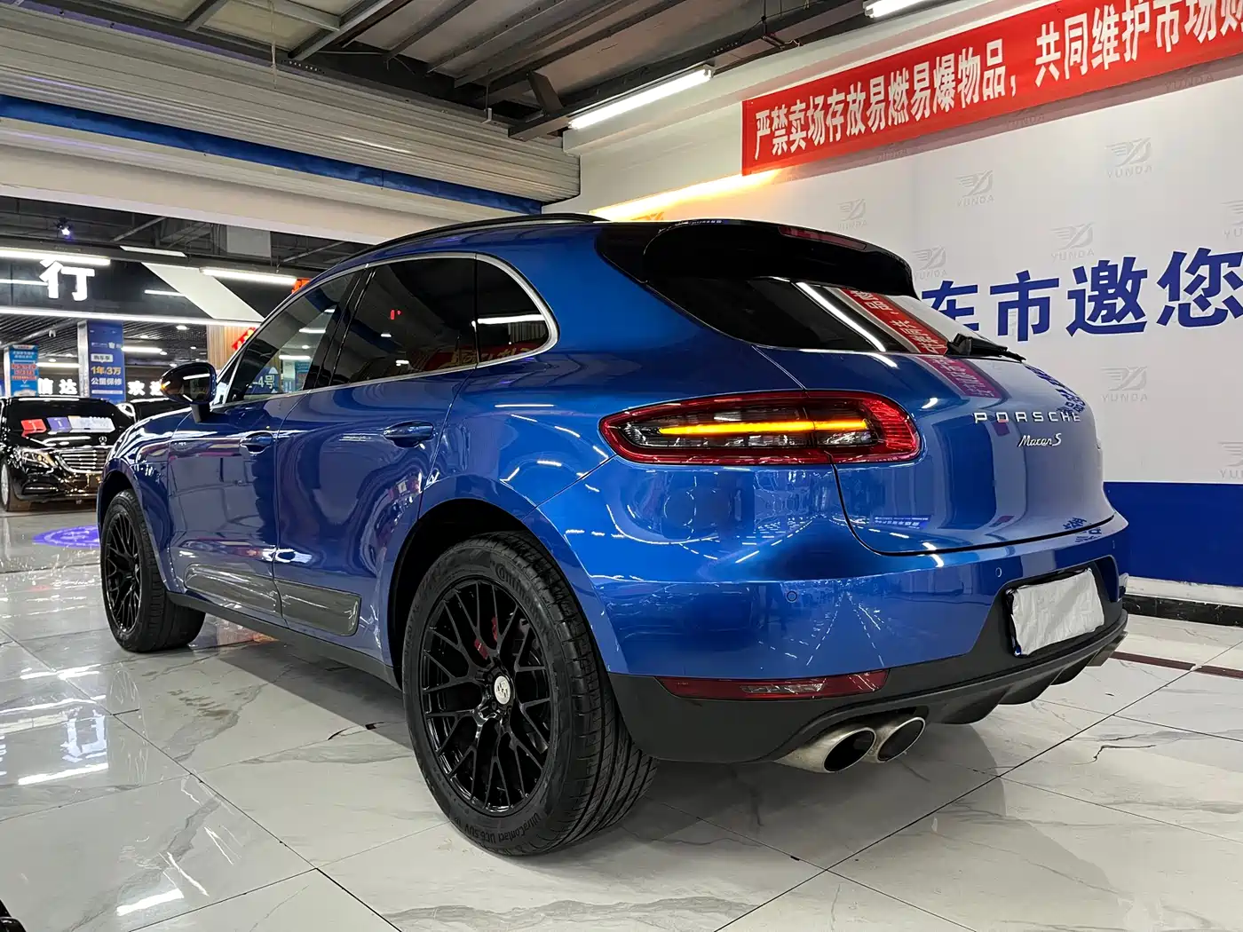 Porsche Macan 2017 Macan S 3.0T фото 3