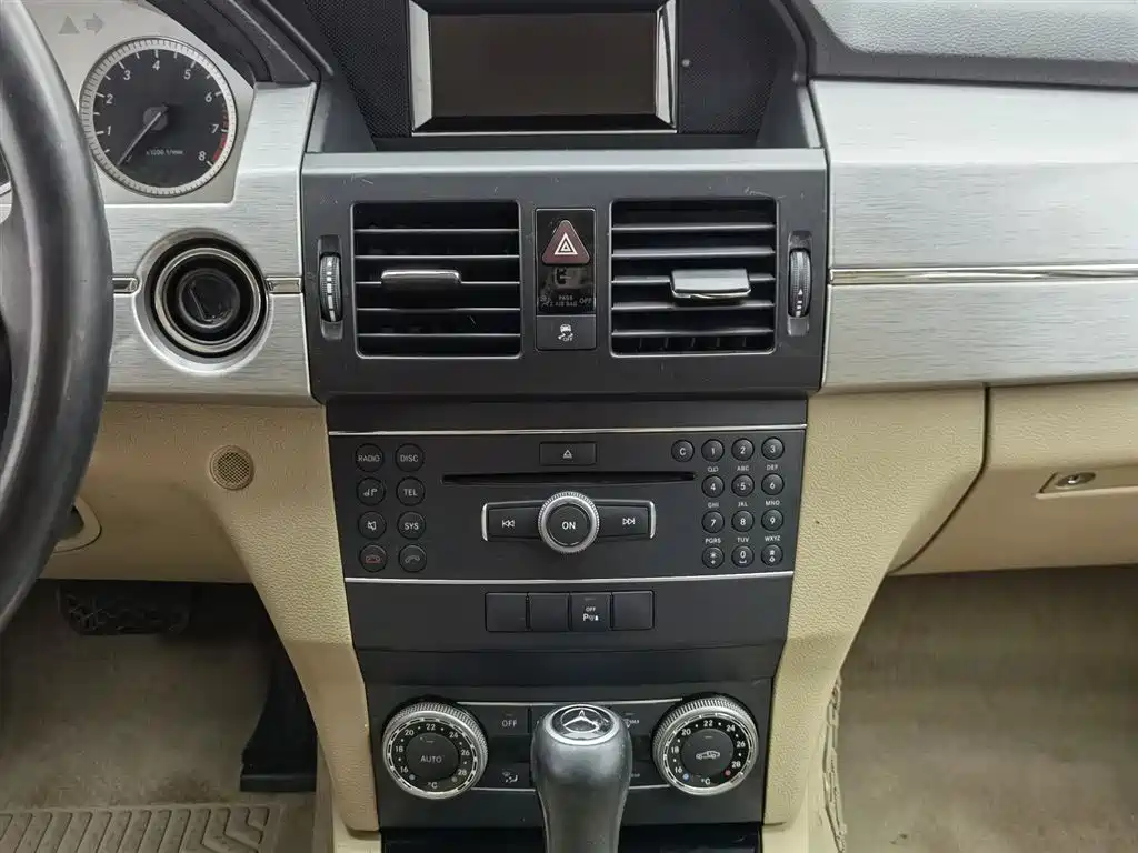 Mercedes-Benz GLK-Class (Import) 2011 GLK 300 4MATIC Dynamic фото 12