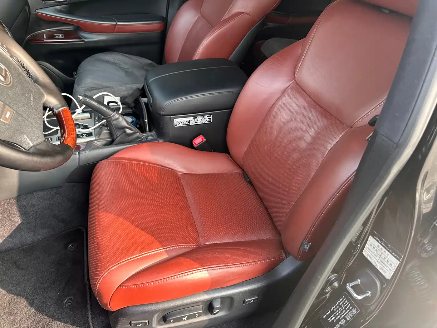 Lexus LX фото 10