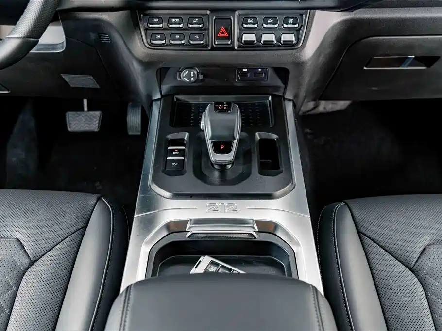 212 T01 2025 2025 2.0T Changfeng