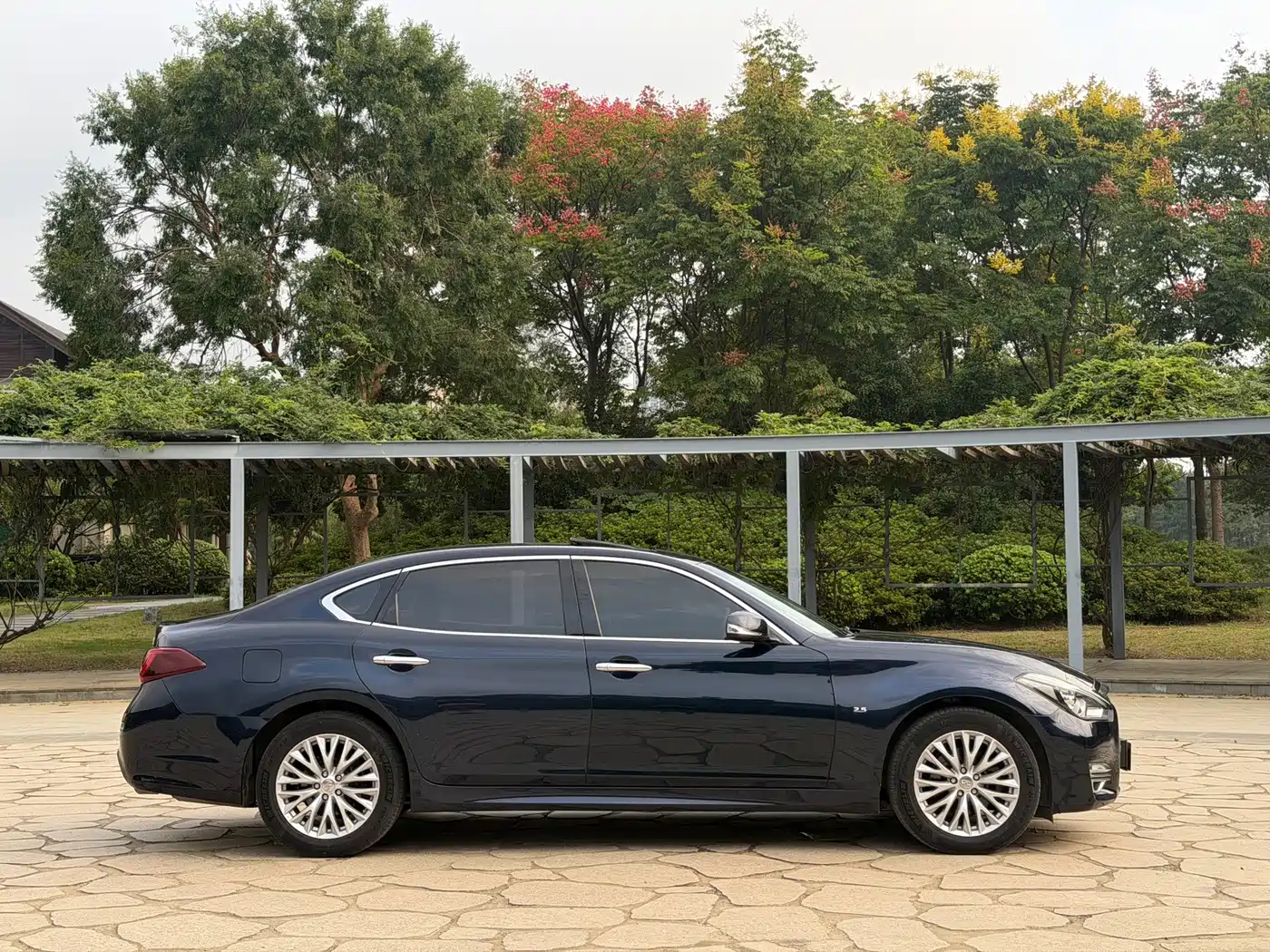 Infiniti Q70 2016 2017 Q70L 2.5L Enjoyment Edition