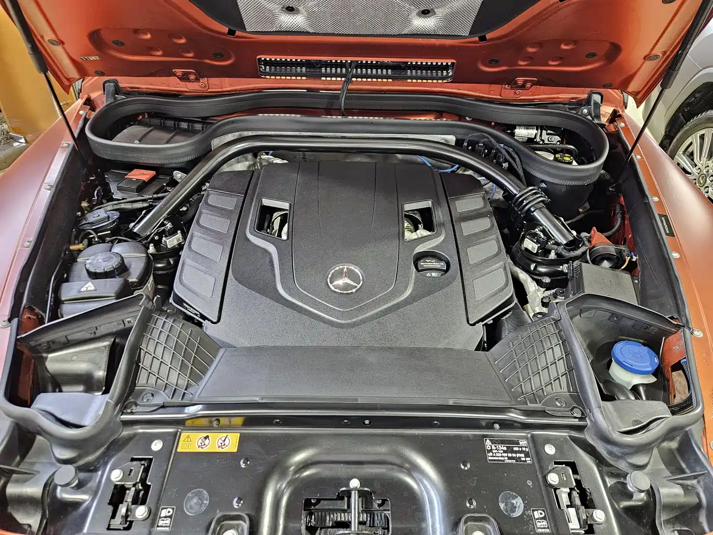 Mercedes-Benz G-Class 2024 G 500 фото 35