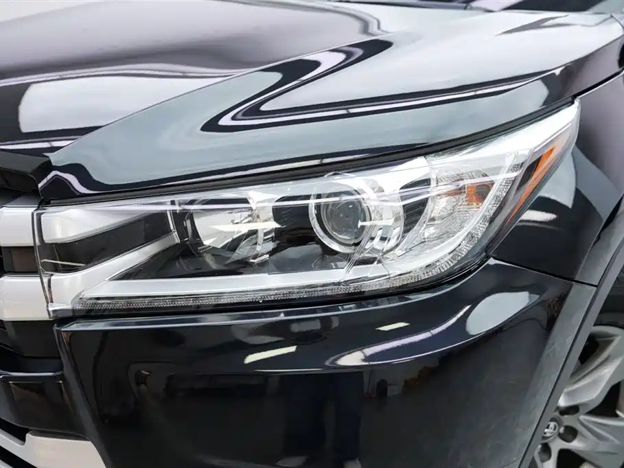 Toyota Highlander 2018 2.0T 2WD Luxury 7-seater (China V) фото 2