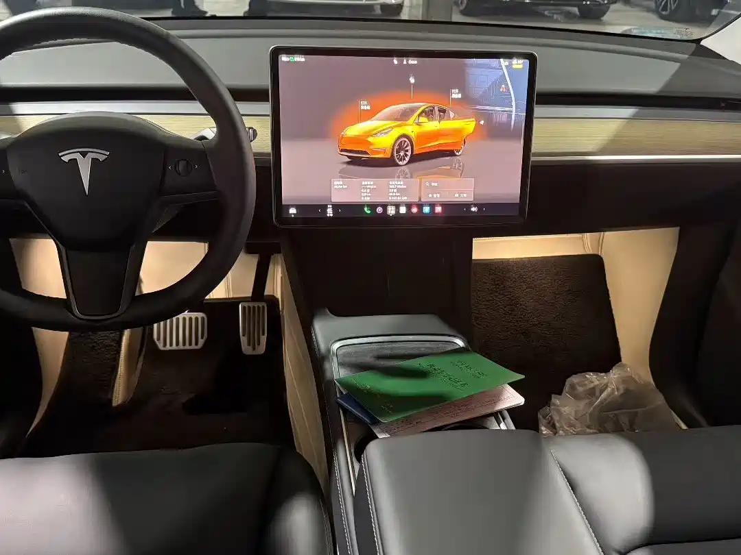 Фото 4 - Tesla Model Y