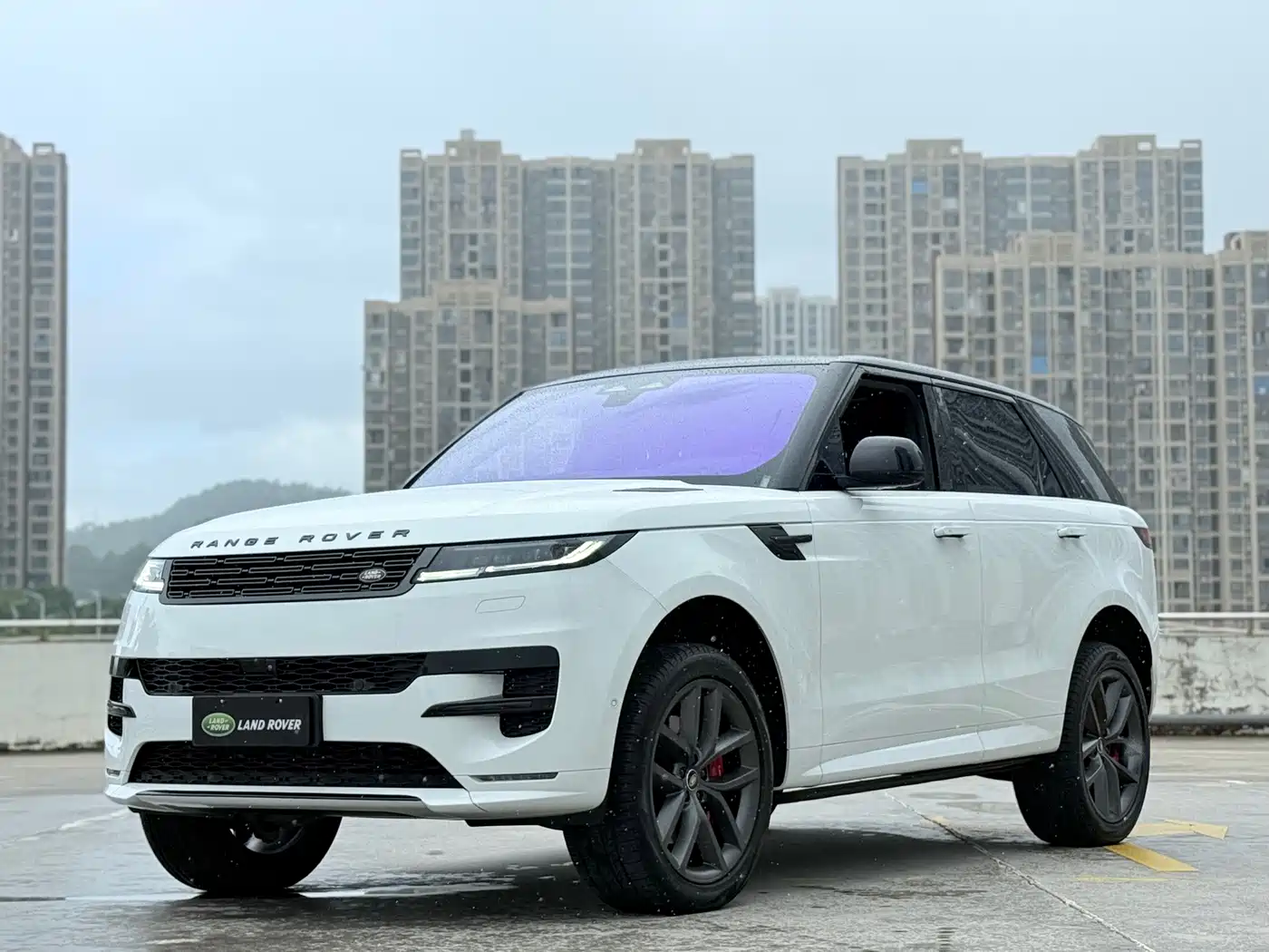 Land Rover Range Rover Sport 2025 2025 400PS Dynamic SE