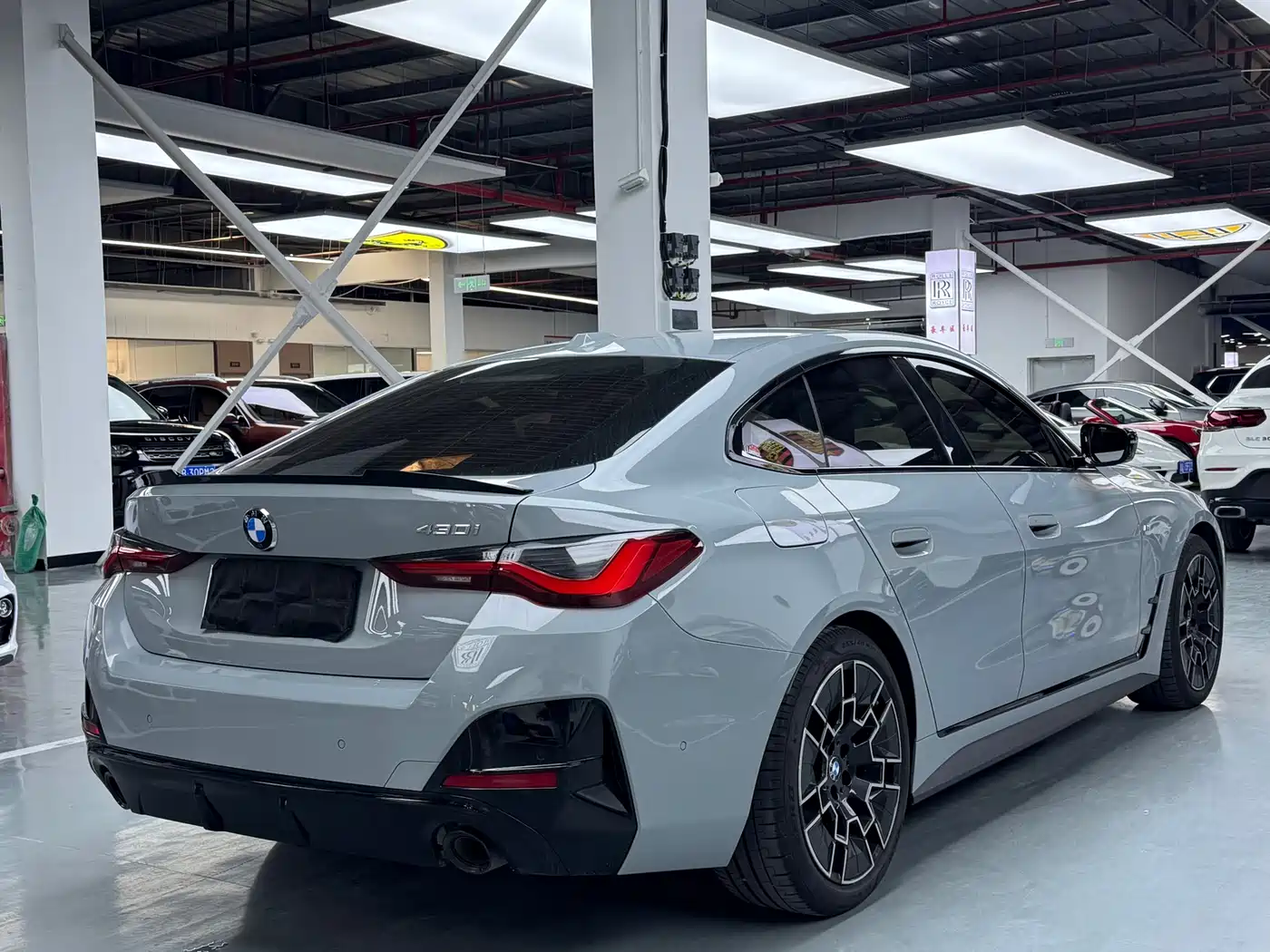 BMW 4 Series 2024 430i Gran Coupe M Sport Shadowline Package фото 18