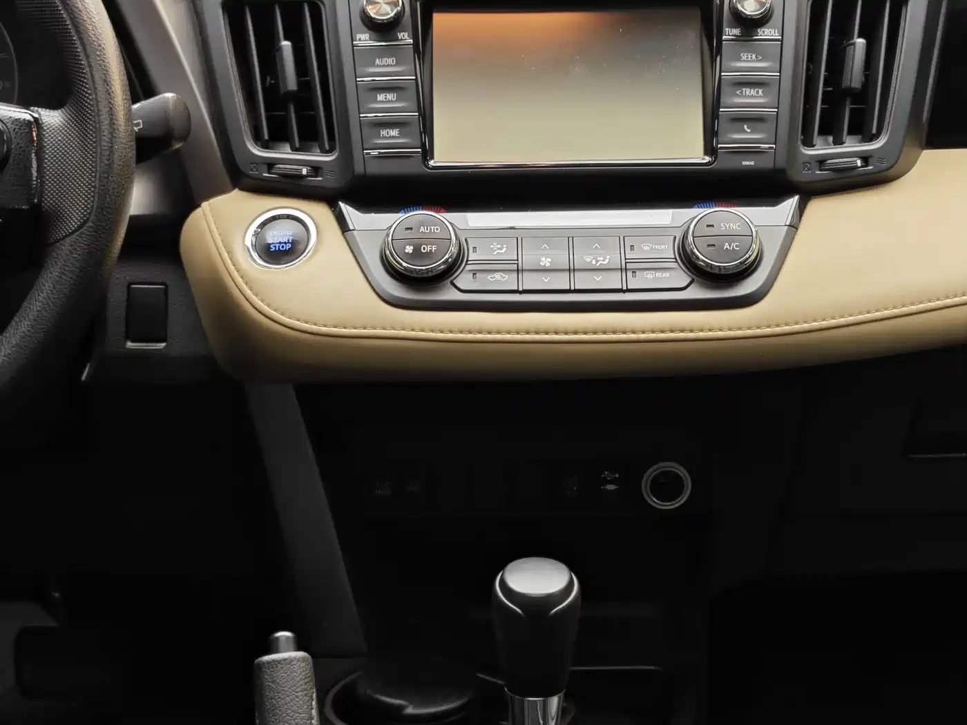 Toyota RAV4 Rongfang 2019 2.0L CVT 2WD Trend Edition China VI фото 18