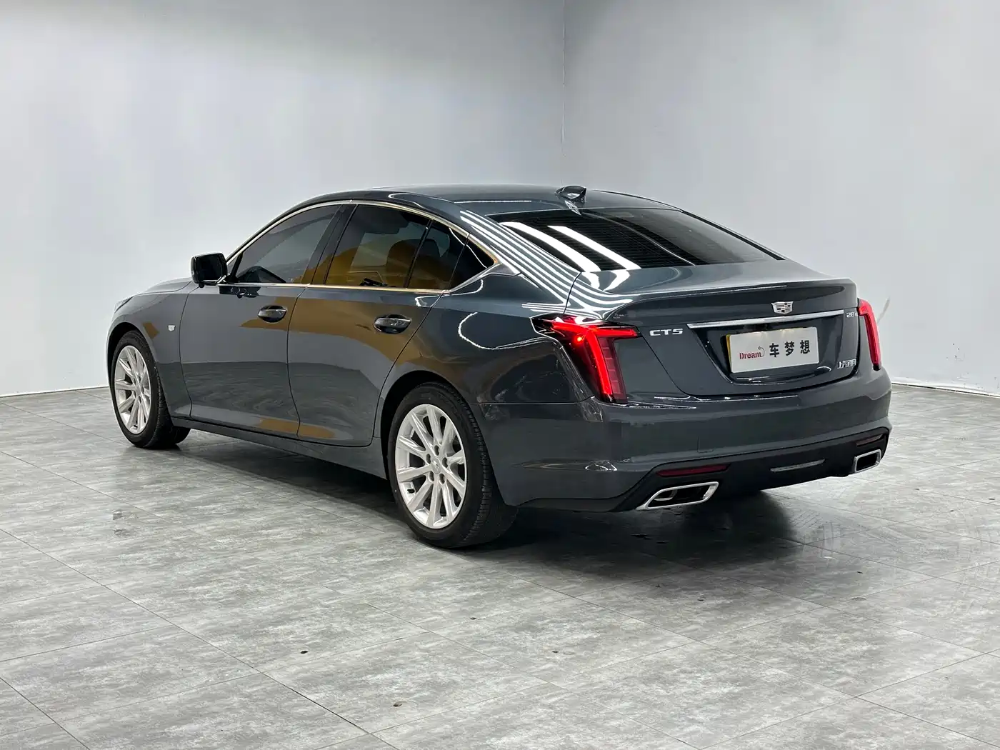 CADILLAC CT5