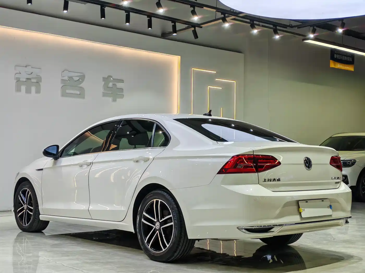 Volkswagen Lamando 2021 Facelift 280TSI DSG Comfort Edition фото 9