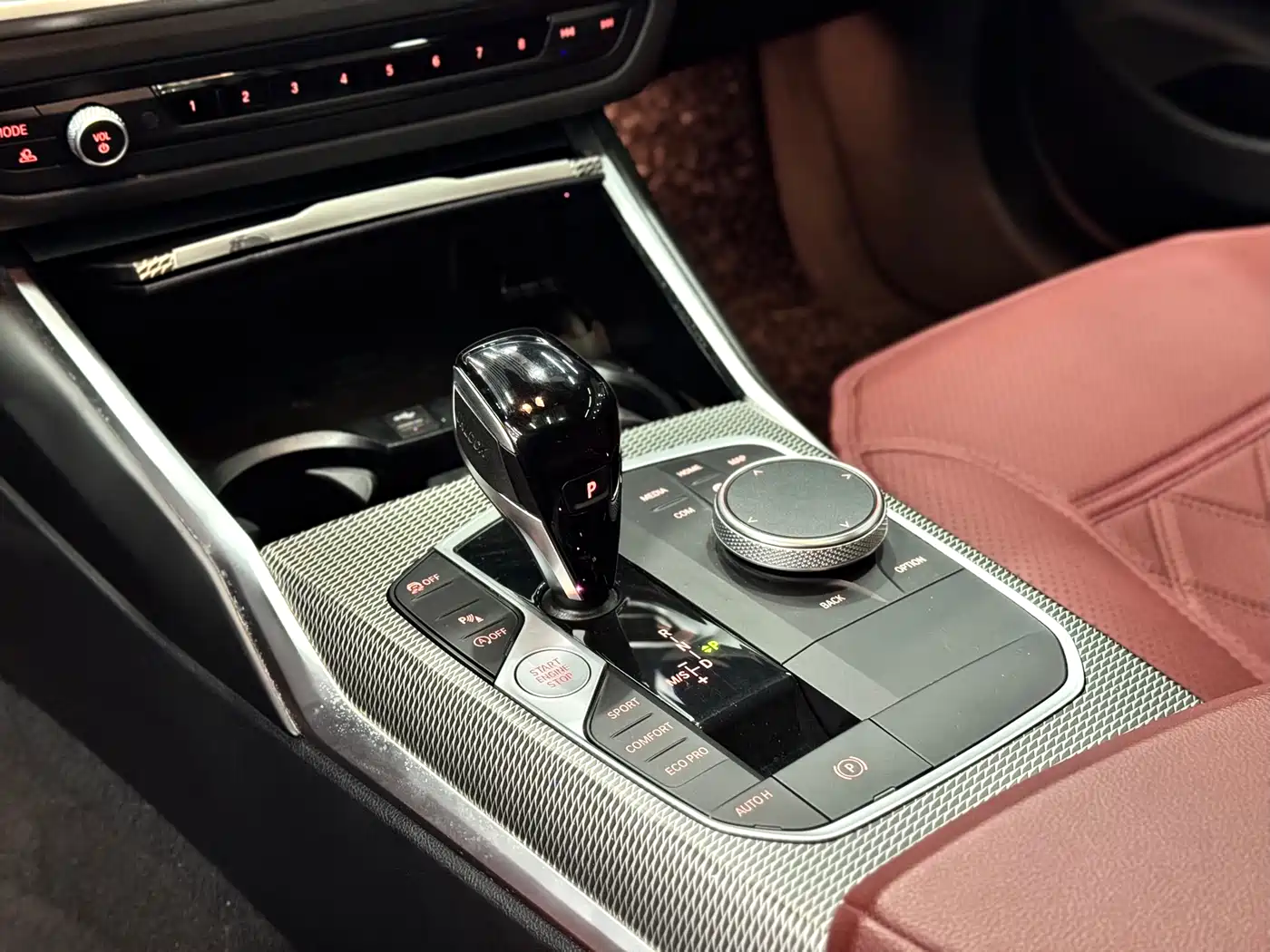 BMW 4 Series 2023 425i M Sport Shadowline Package фото 16