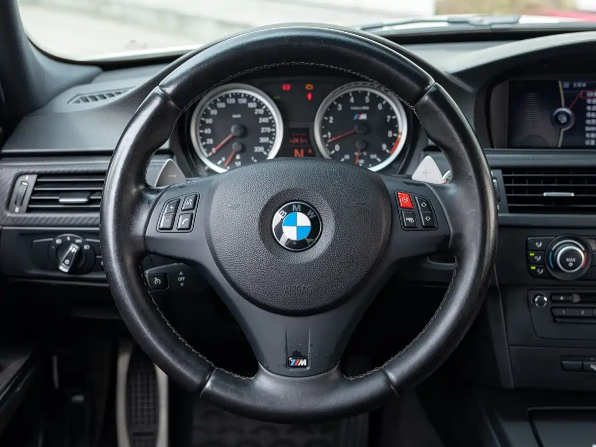 Фото 12 - BMW M3