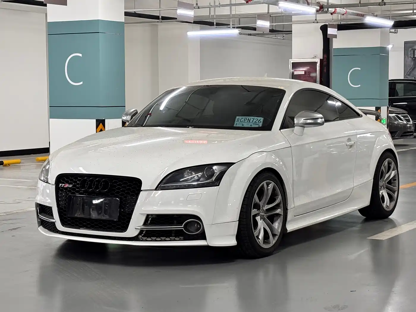 Audi TTS 2011 Model TTS Coupe 2.0TFSI quattro