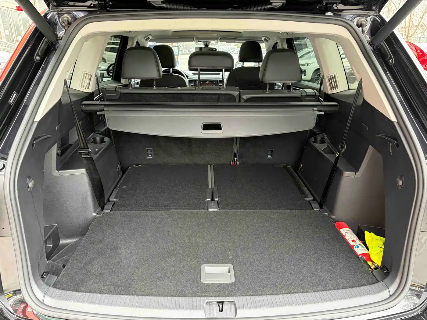 Volkswagen Teramont 2019 330TSI 2WD Luxury China VI фото 13