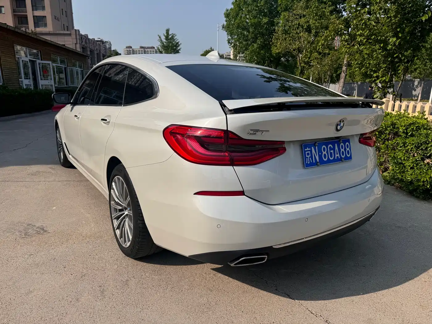 BMW 6 Series GT 2018 630i M Sport Package фото 6