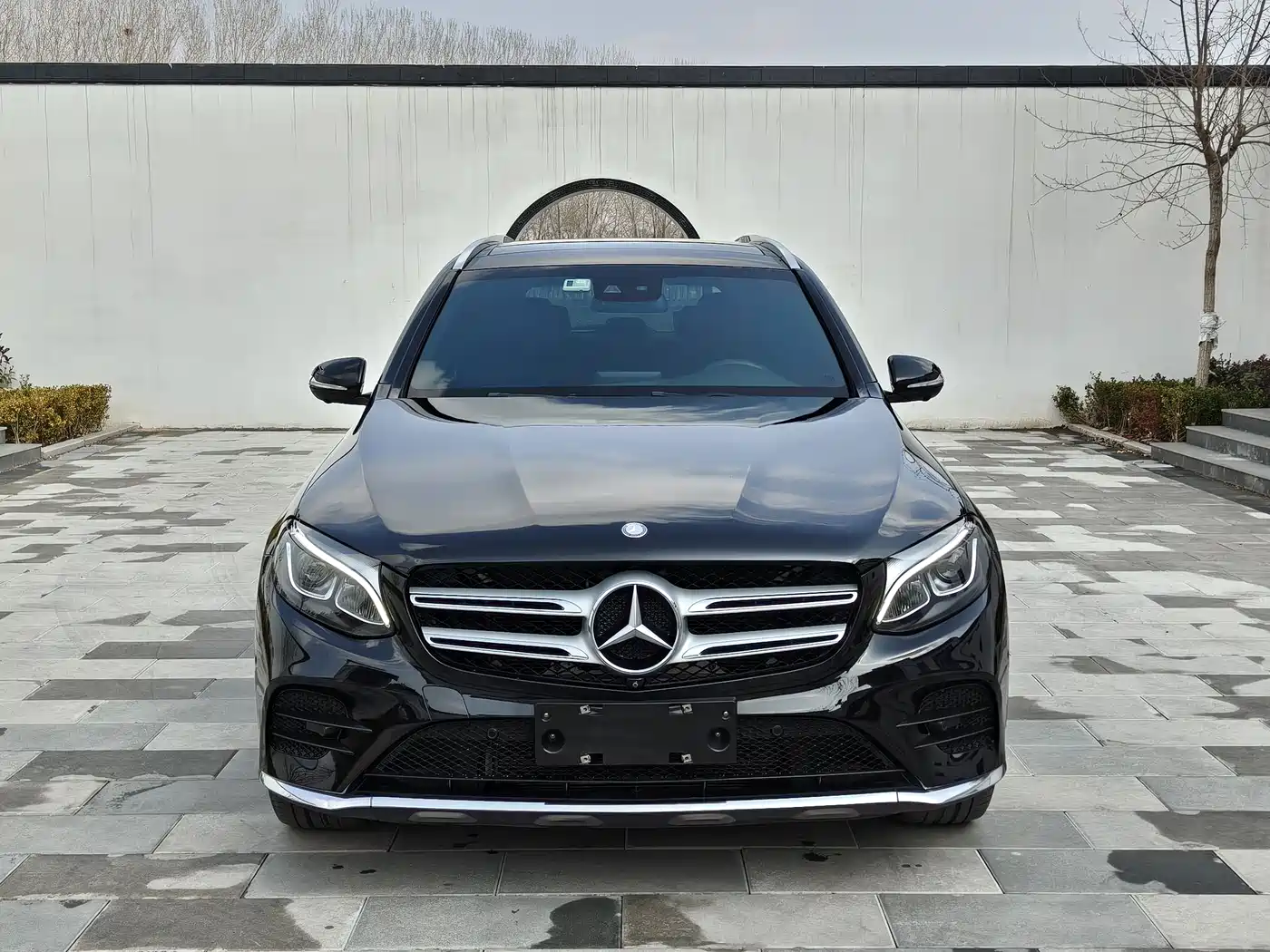 Mercedes-Benz GLC 2017 GLC 260 4MATIC Luxury фото 2