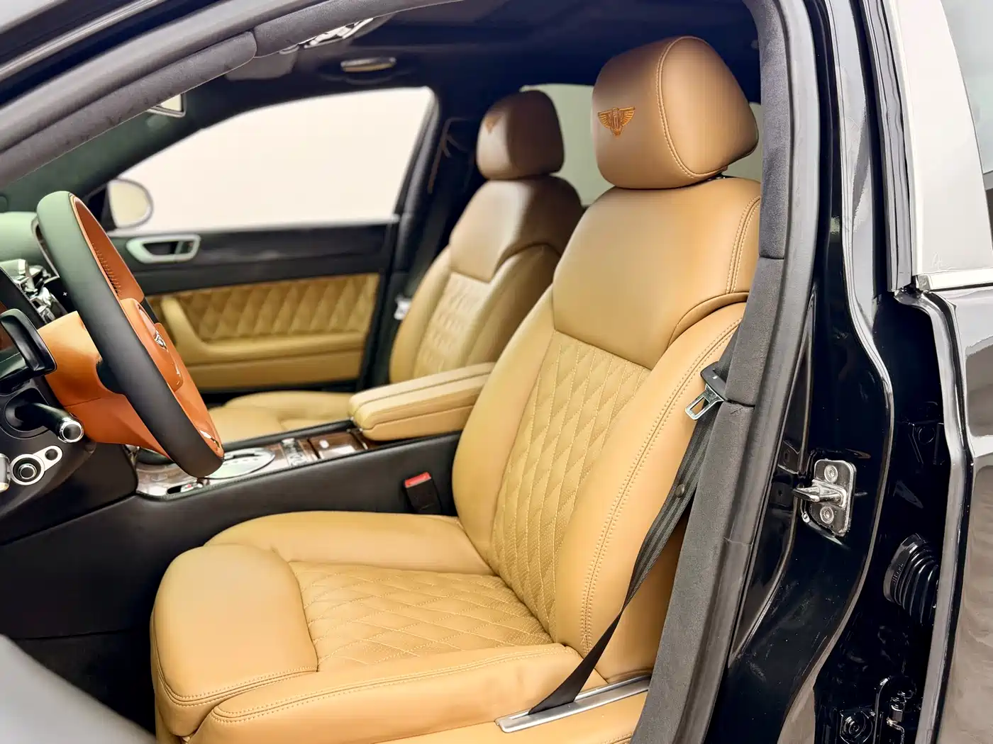 Bentley Flying Spur 2010 Speed China 6.0T фото 17
