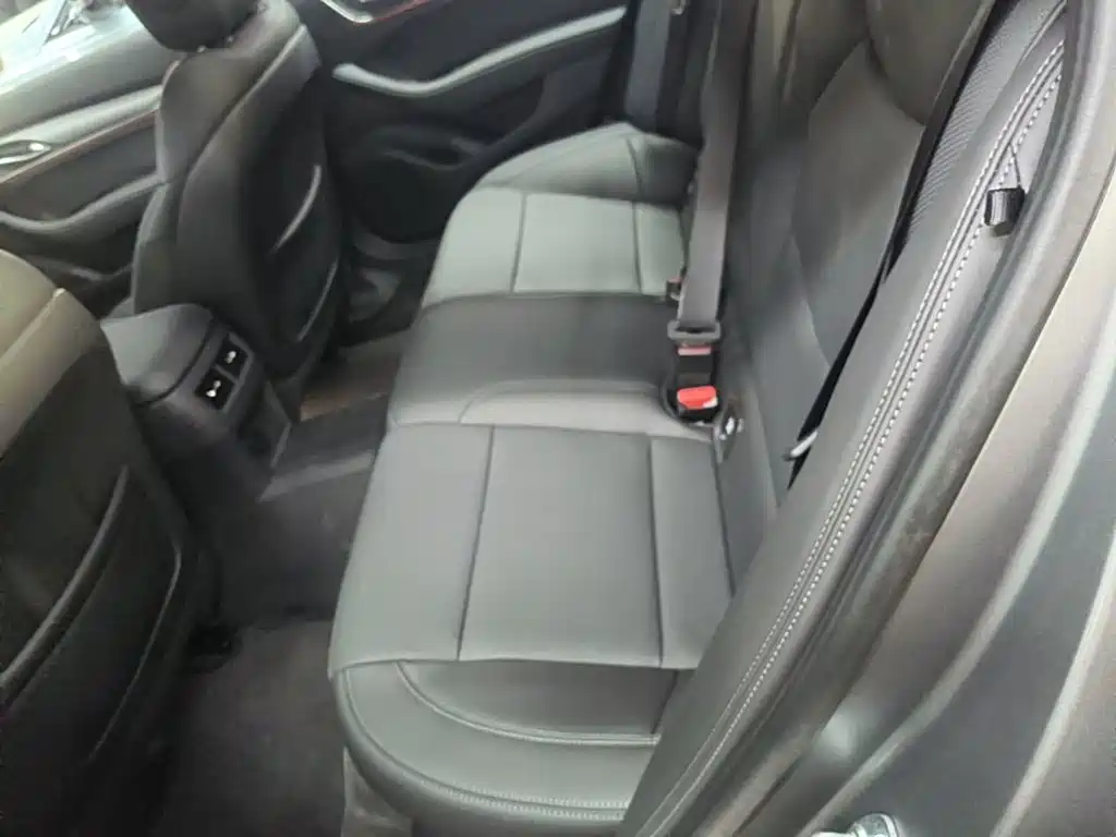 Cadillac CT5 2026 2025 Model 28T Track Performance Edition