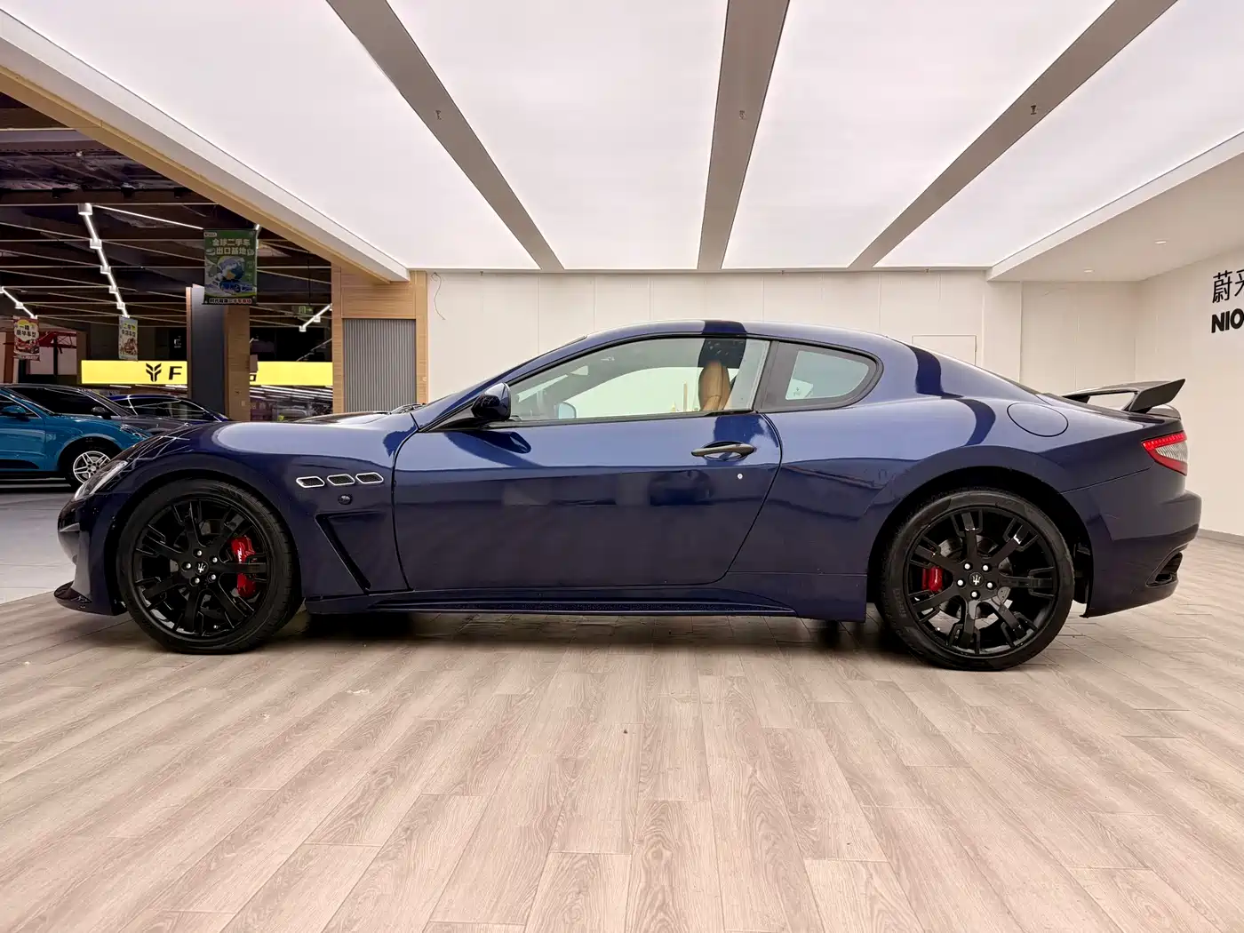 Maserati GranTurismo 2015 4.7L MC Centennial Edition фото 3