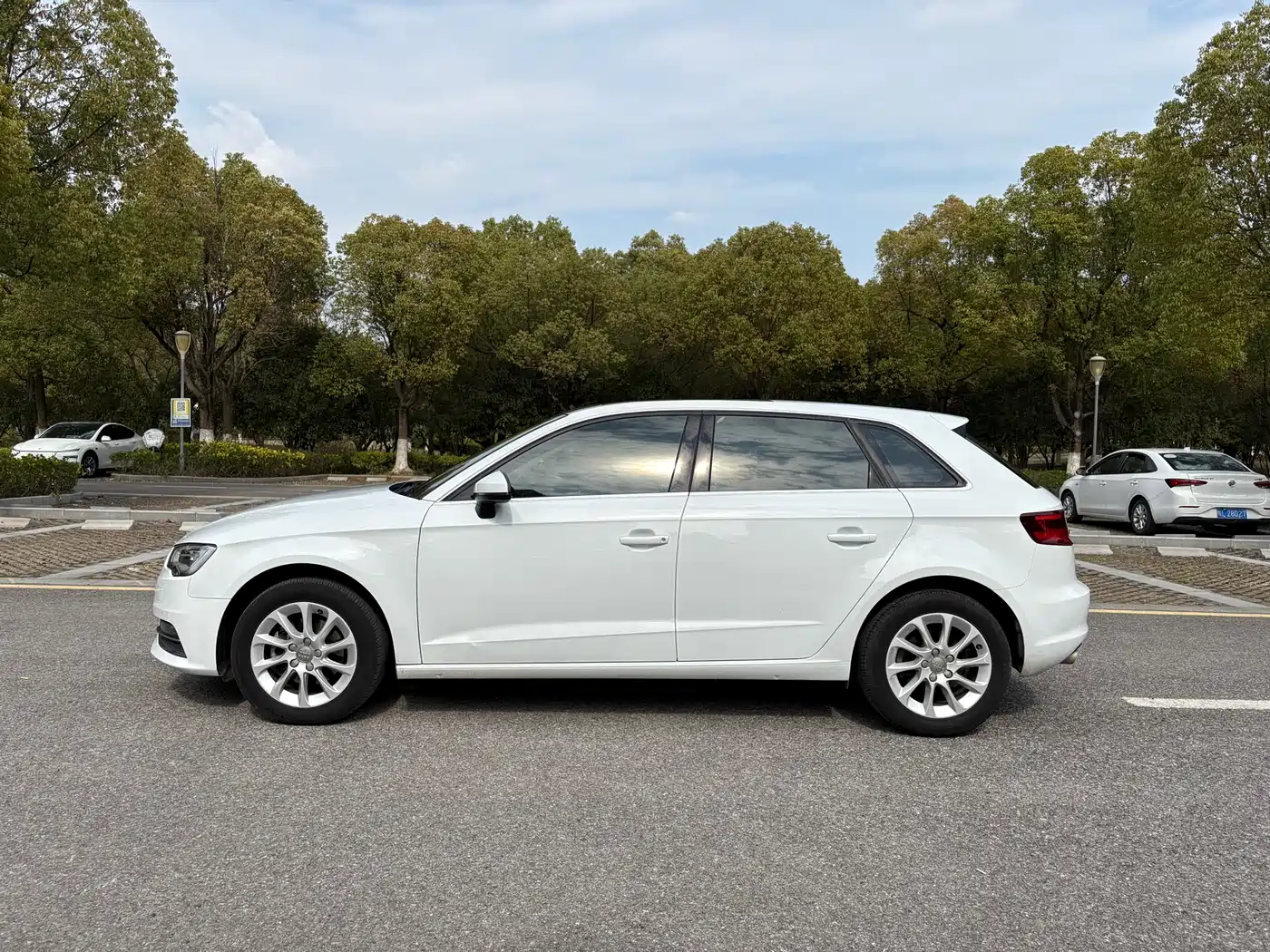 Audi A3 2014 Sportback 35 TFSI Automatic Progressive фото 8