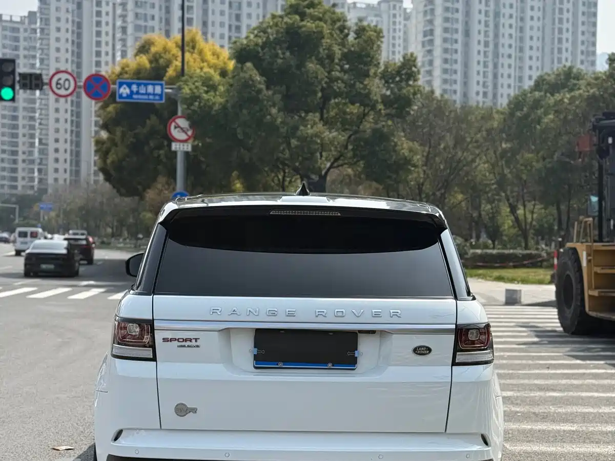 Land Rover Range Rover Sport 2017 3.0 SC V6 HSE фото 17