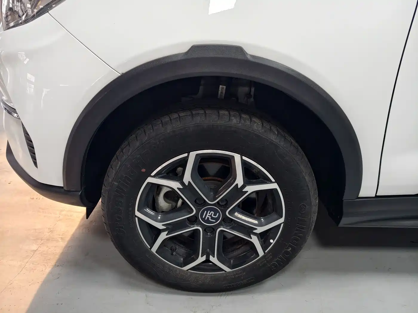 BYD Yuan Pro 2023 2021 401KM Luxury Model