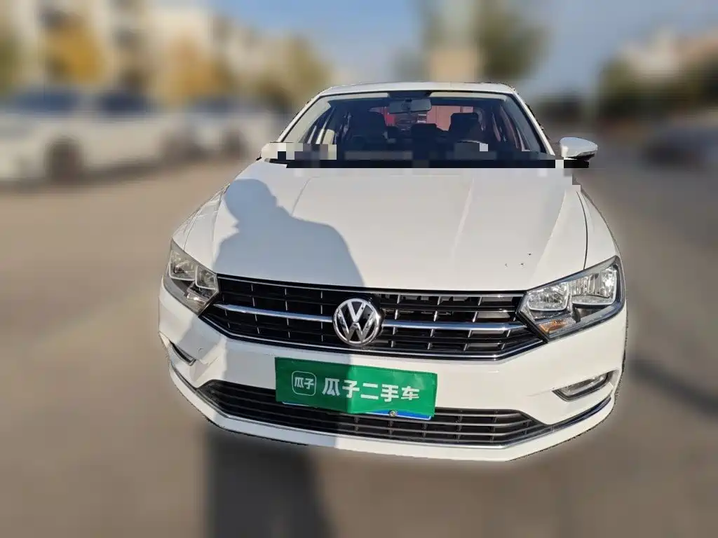 Фото 2 - Volkswagen Bora