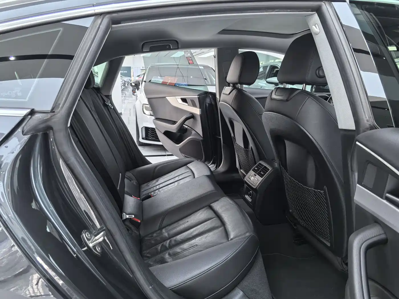 Audi A5 (Import) 2019 Sportback 40 TFSI Fashion фото 10