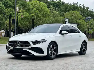 Mercedes-Benz A