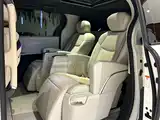Фото 16 - Toyota Granvia