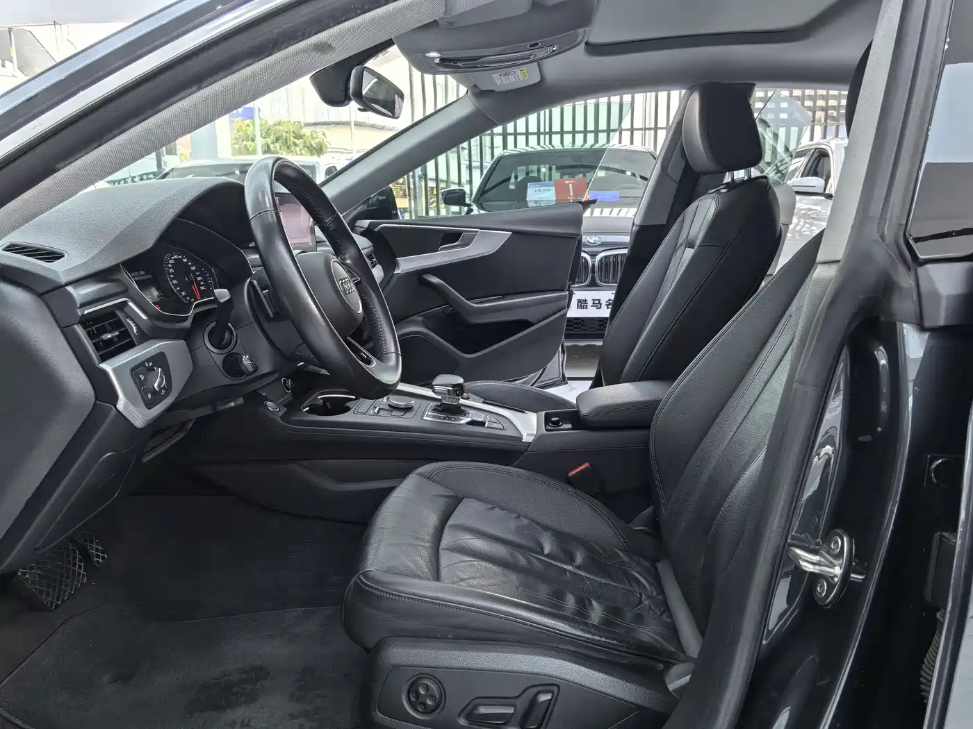 Audi A5 (Import) 2019 Sportback 40 TFSI Fashion фото 9