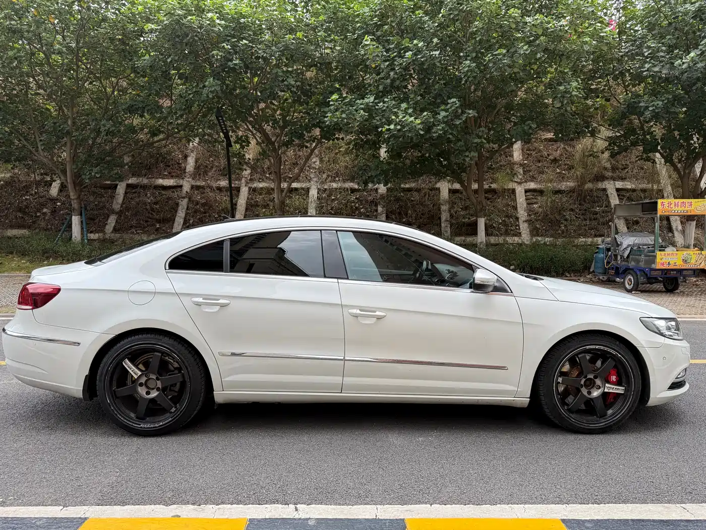 Volkswagen FAW-Volkswagen CC 2015 2.0TSI Luxury фото 4