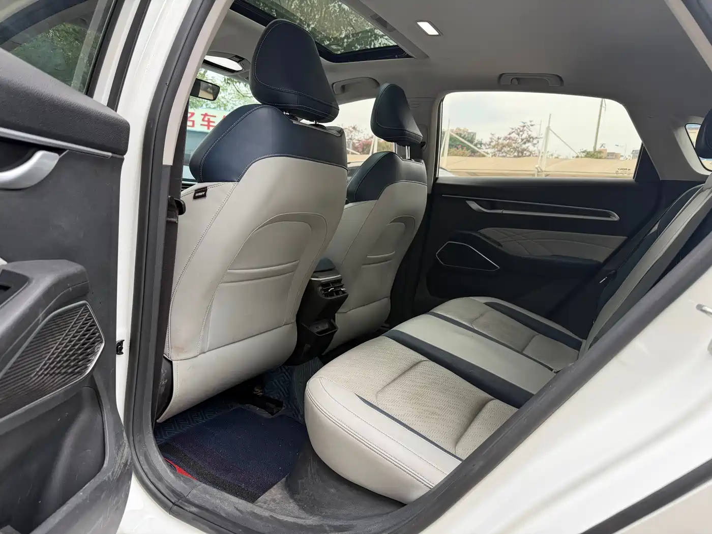 GEELY AUTOMOBILE EMGRAND