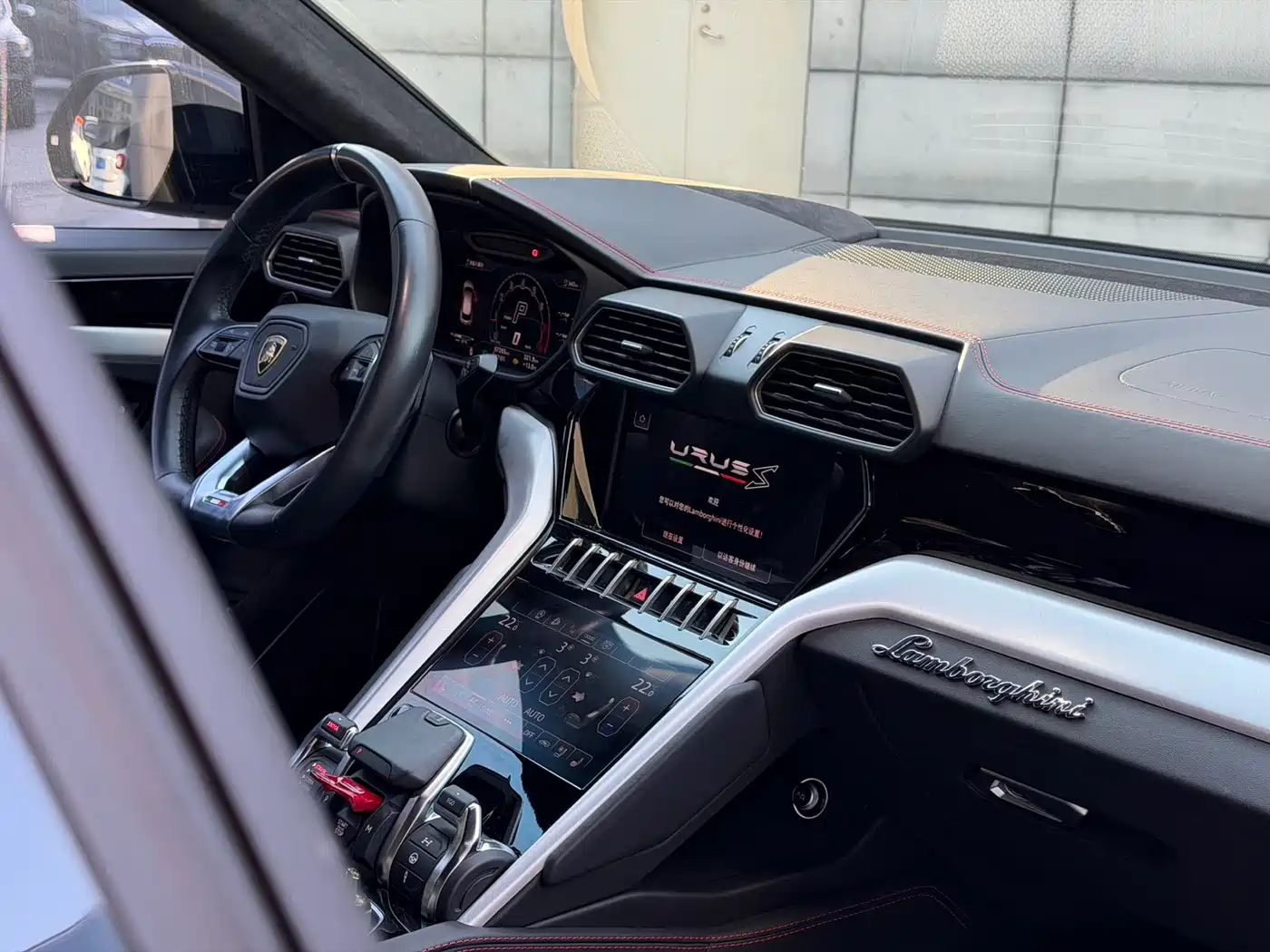 Lamborghini Urus 2023 4.0T V8 S фото 19