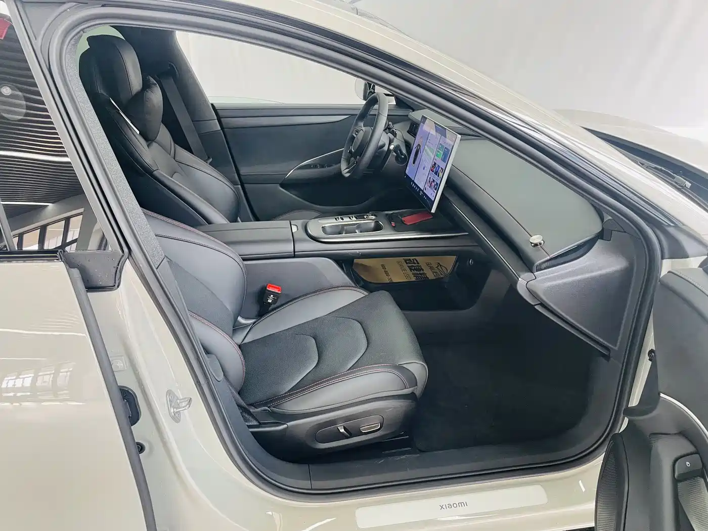 XIAOMI CAR XIAOMI SU7