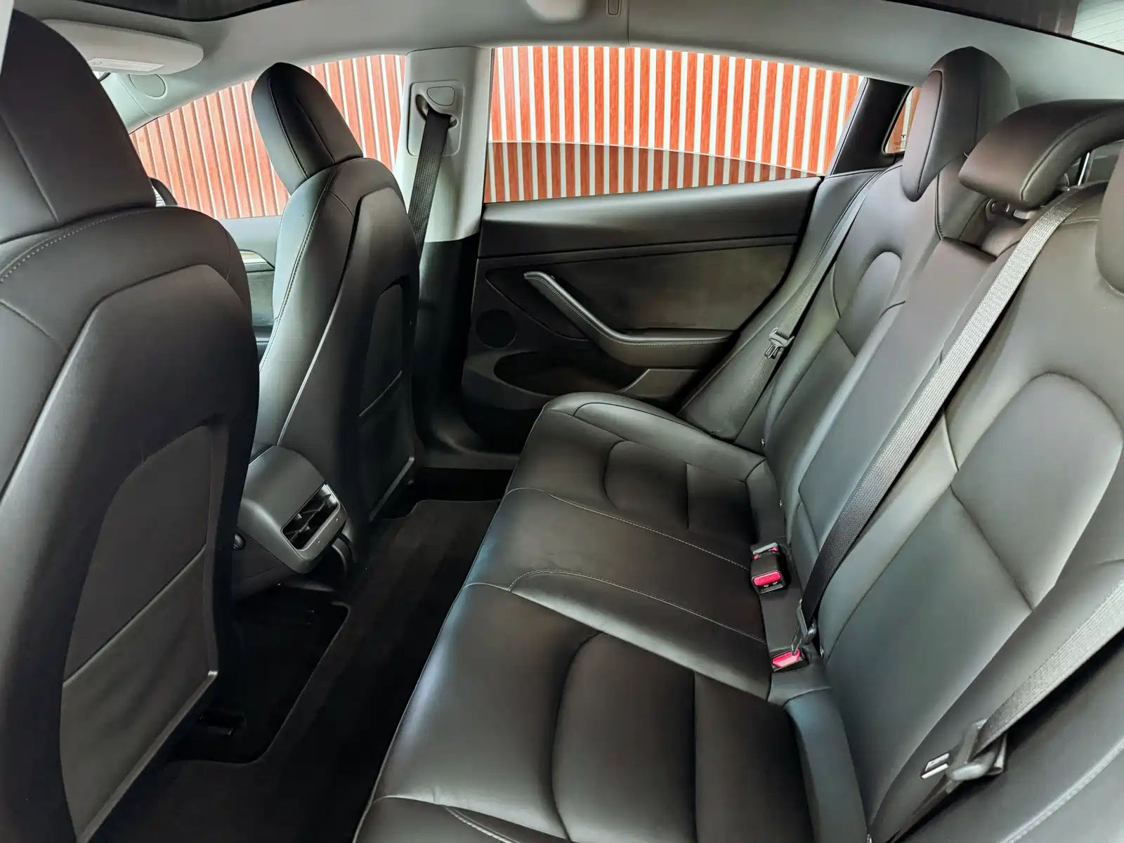 Photo 8 - Tesla Model 3