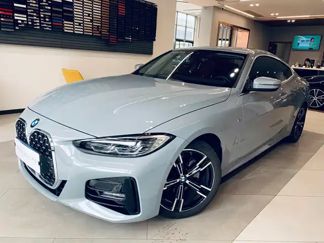 BMW 4 Series 2023 425i M Sport Package — фото 1