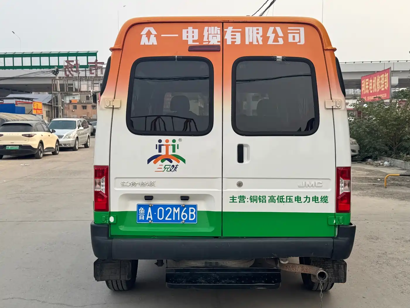 Jiangling Tesun 2021 2021 2.8T Space King Taurus Edition Short Wheelbase Medium-high Roof 6-seater Diesel China VI JX493