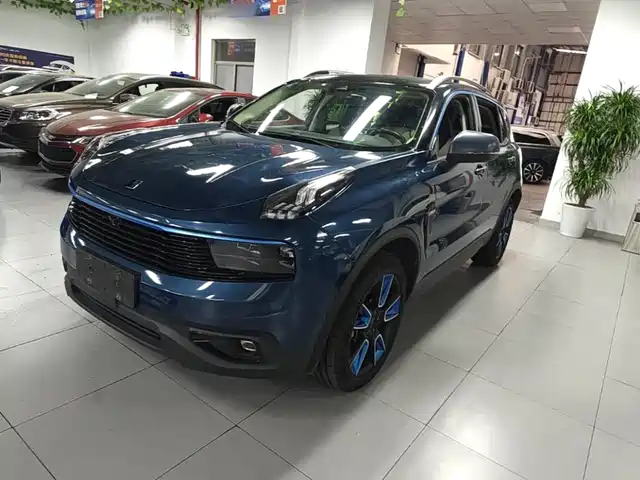 Lynk & Co 01 2020