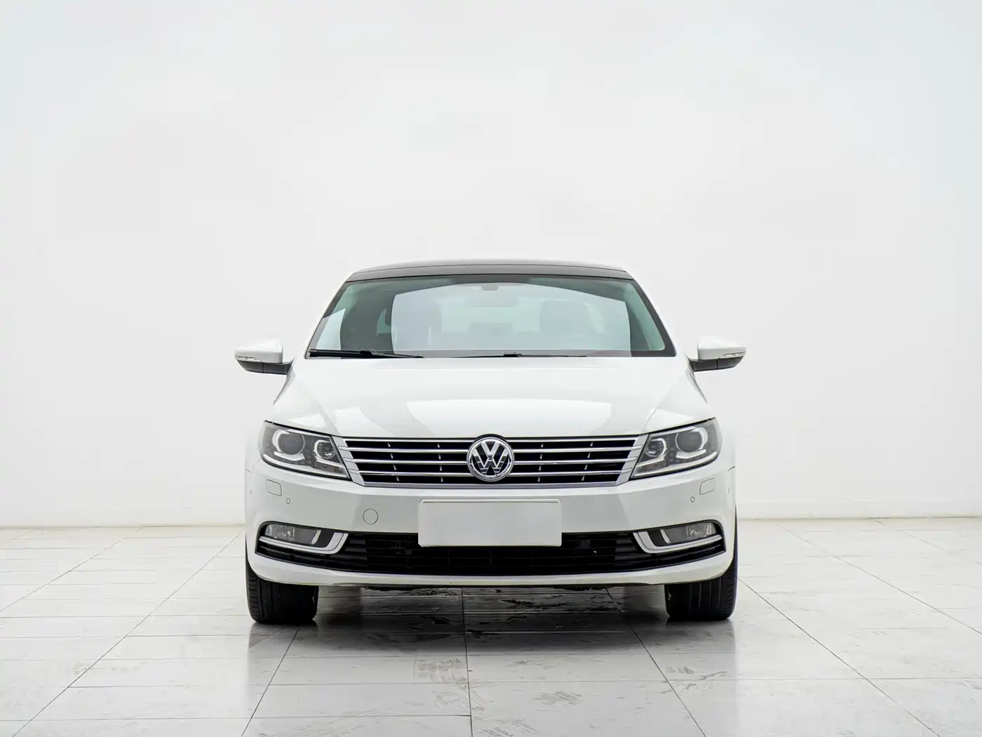 Volkswagen FAW-Volkswagen CC 2016 Model 2.0TSI Luxury фото 2