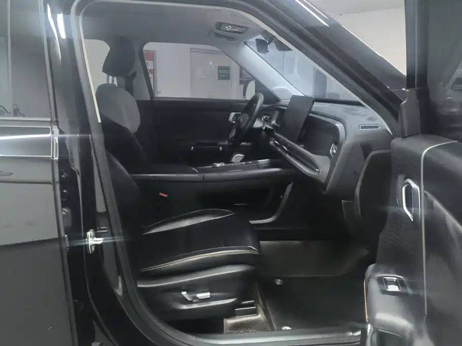 صورة 8 - BAIC ORV Beijing Off-Road BJ30