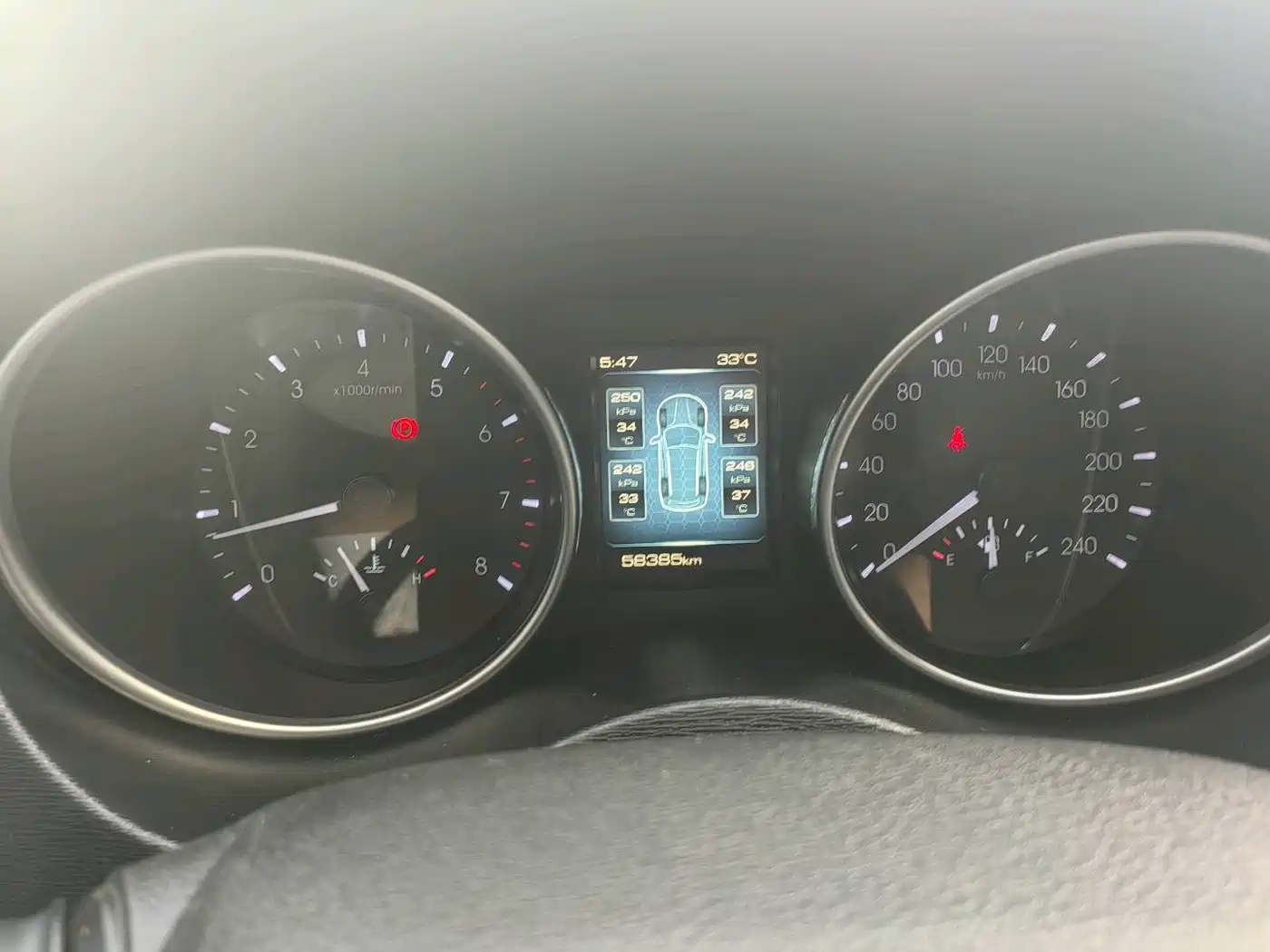 Haval H6 Coupe 2017 Red Label 2.0T Manual 2WD Urban фото 7