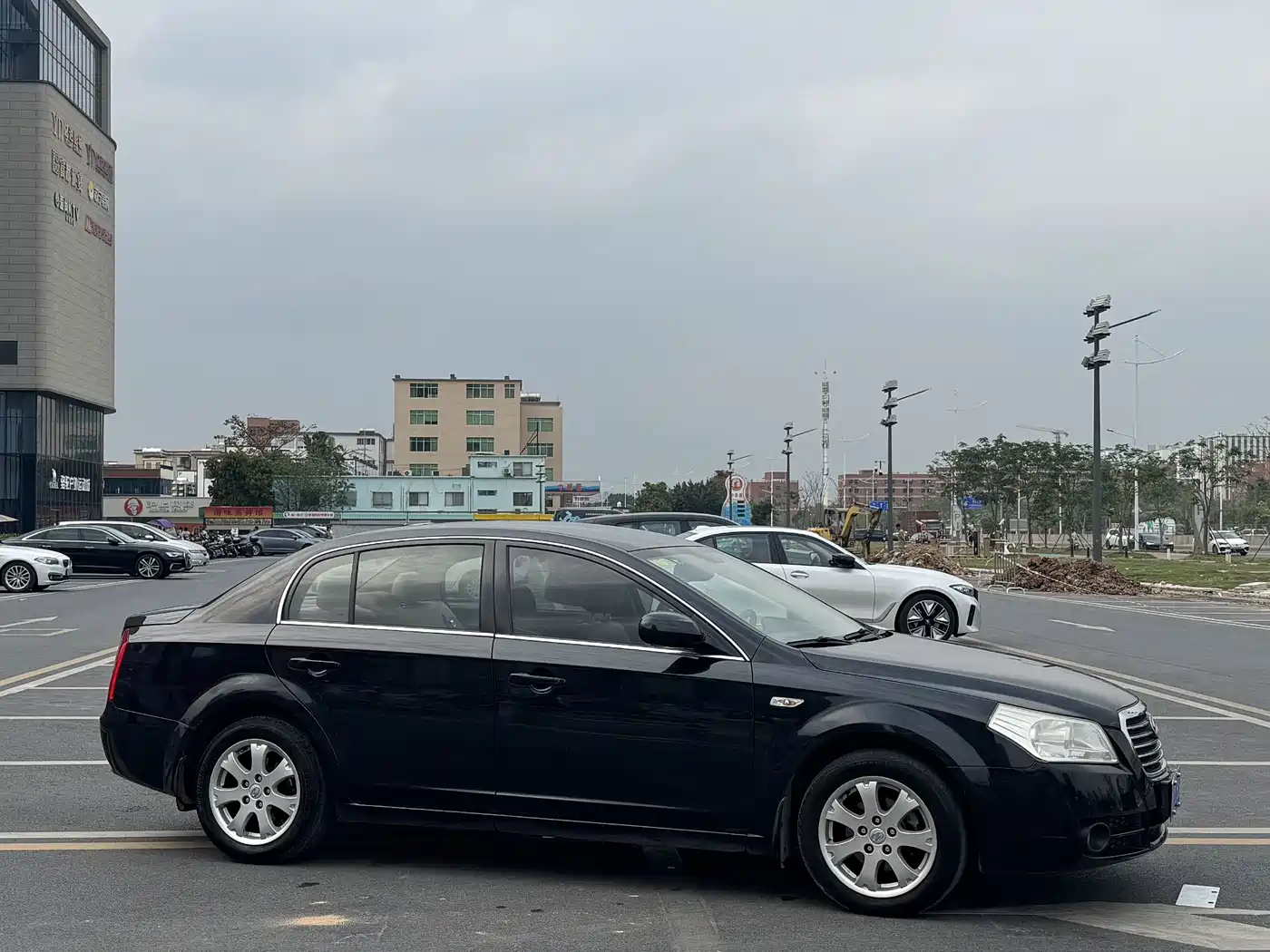 Besturn B70 2011 2010 2.0L Manual Fashion
