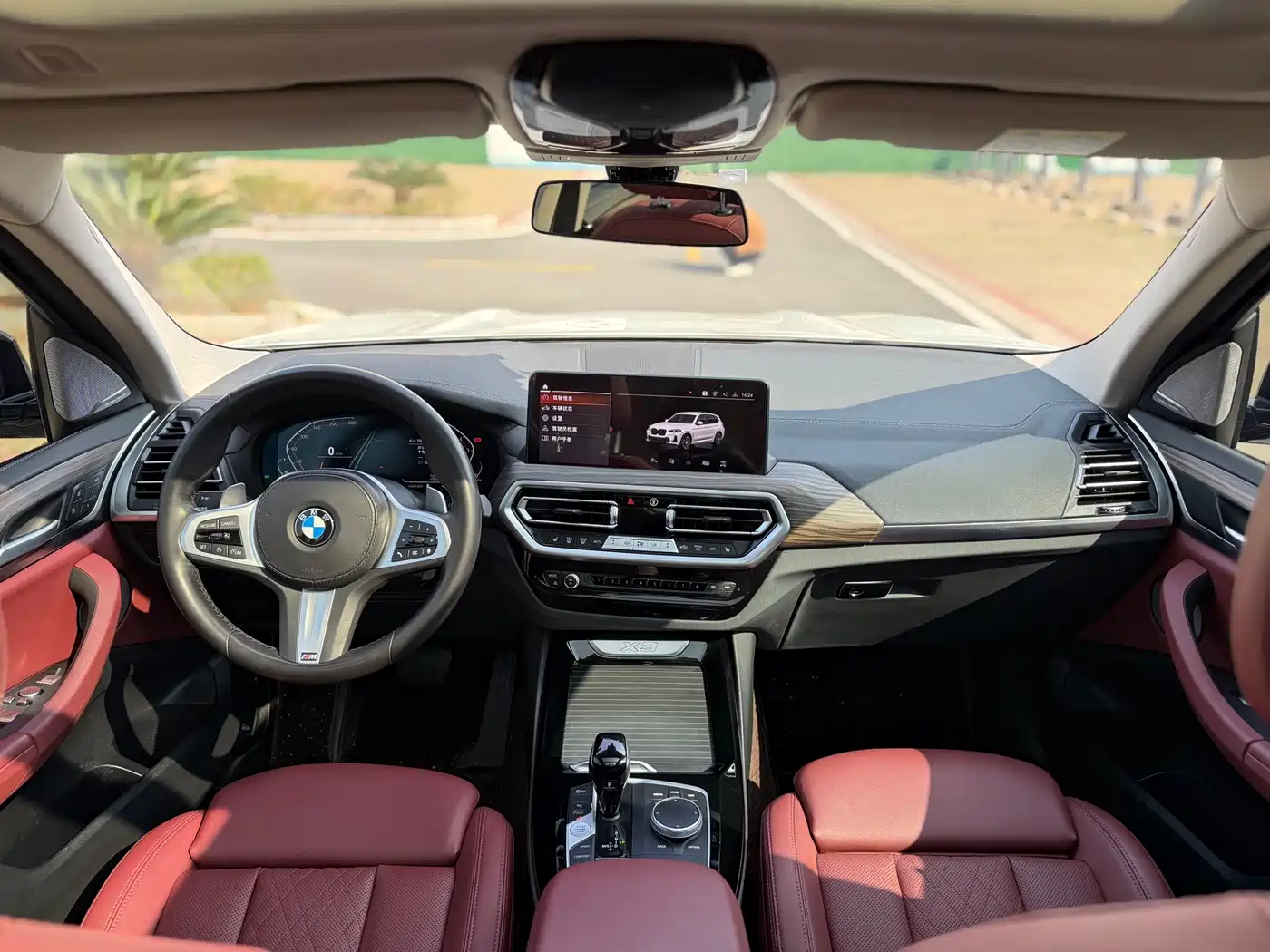 BMW X3 2022 xDrive30i Leading M Night Package фото 5