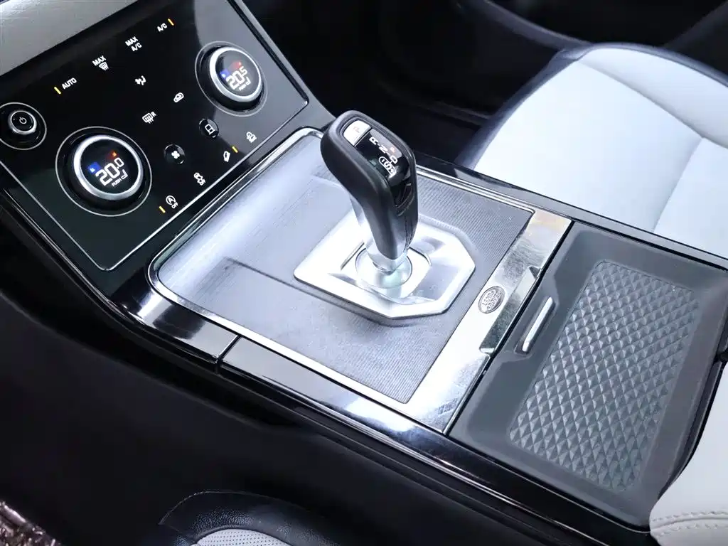 Land Rover Range Rover Evoque 2020 249PS R-DYNAMIC S Sport Edition фото 12